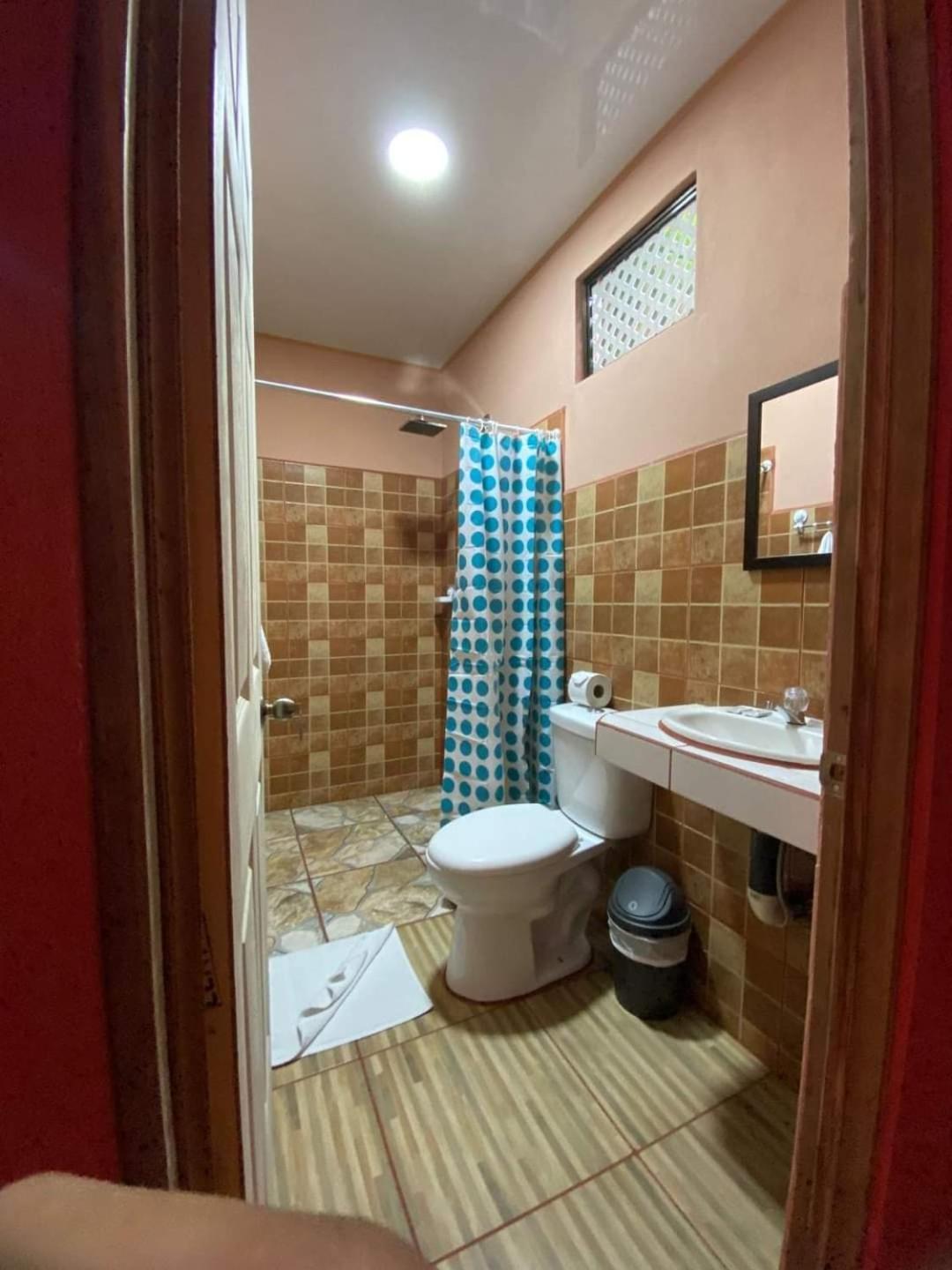 Cabinas Agamy Тортугеро Екстер'єр фото